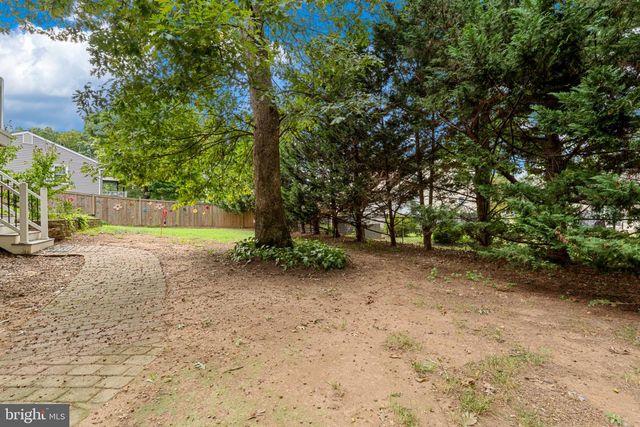 103 S CAMERON ST S, Sterling, VA 20164