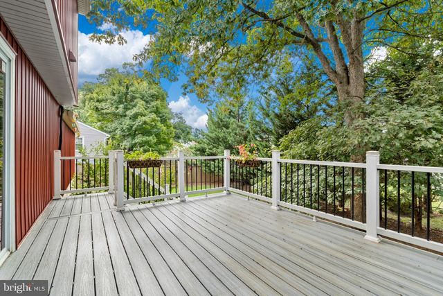 103 S CAMERON ST S, Sterling, VA 20164