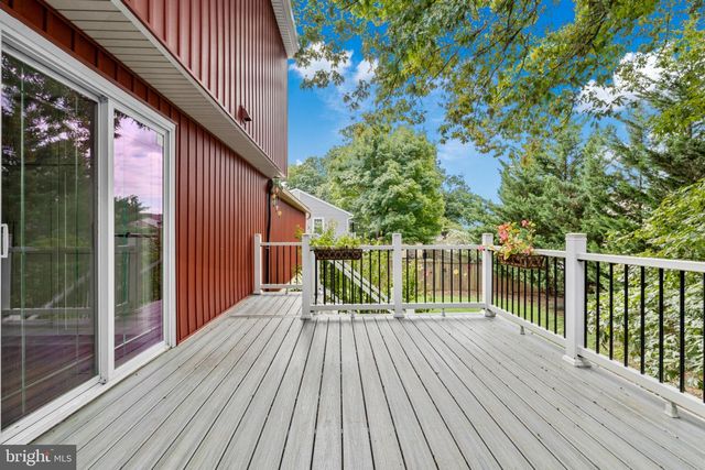 103 S CAMERON ST S, Sterling, VA 20164