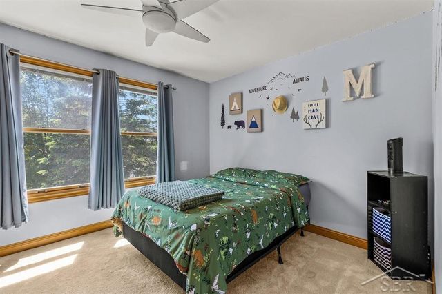 403 Shirewood Lane, Midland, MI 48642
