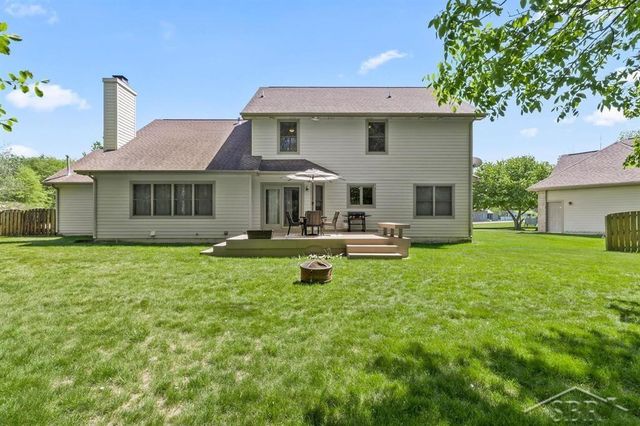 403 Shirewood Lane, Midland, MI 48642