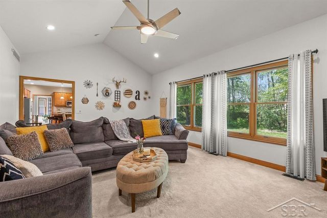 403 Shirewood Lane, Midland, MI 48642