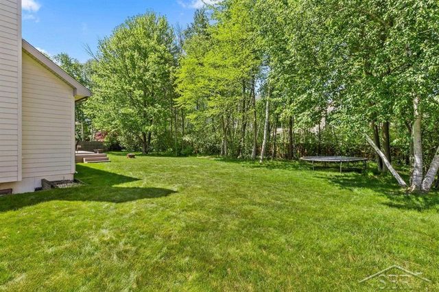403 Shirewood Lane, Midland, MI 48642