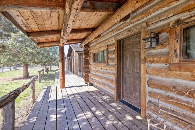 11251 NE HWY 97, Madras, OR 97741