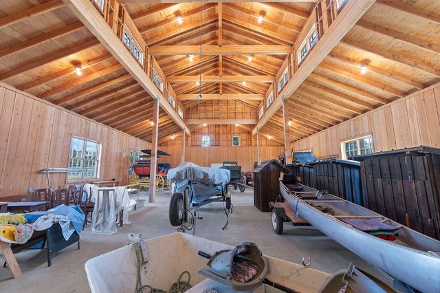 11251 NE HWY 97, Madras, OR 97741