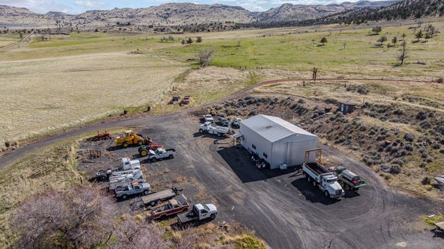 11251 NE HWY 97, Madras, OR 97741