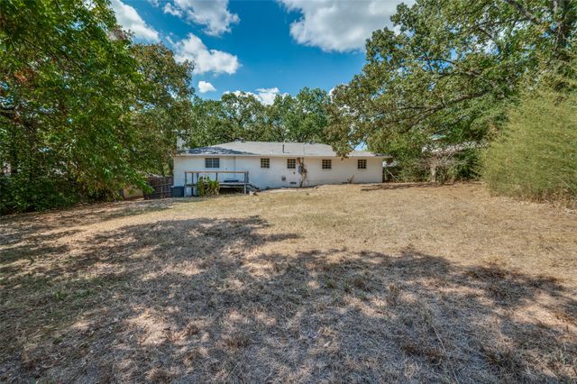 1104 Cortez Street, Denison, TX 75020