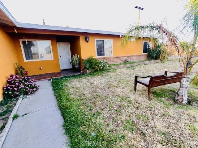 690 E Etiwanda, Rialto, CA 92376