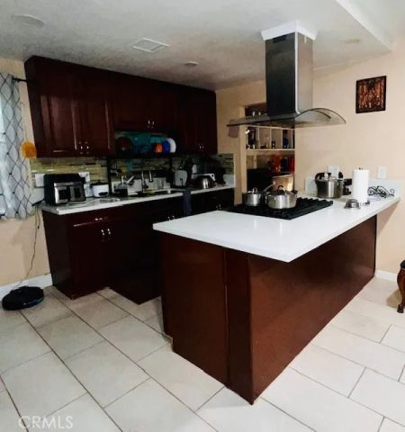 690 E Etiwanda, Rialto, CA 92376