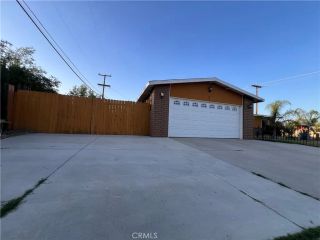 690 E Etiwanda, Rialto, CA 92376