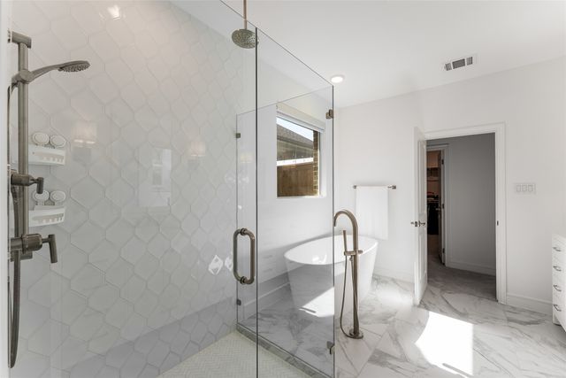 1045 Bleriot Drive, Fate, TX 75087