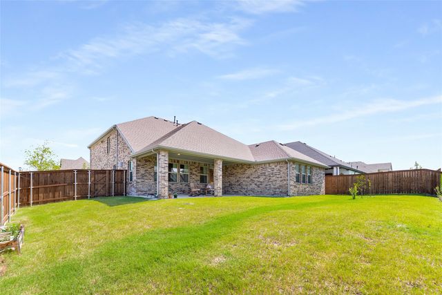 1045 Bleriot Drive, Fate, TX 75087