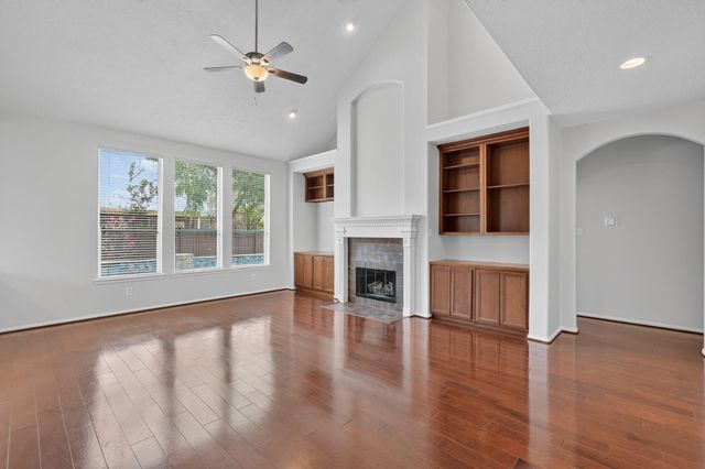22 Frontera Circle, The Woodlands, TX 77382