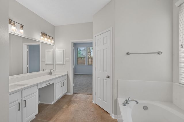 22 Frontera Circle, The Woodlands, TX 77382