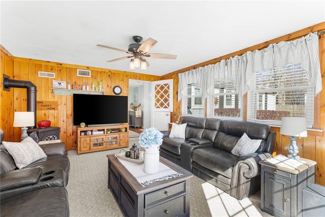 56 Star Street, Warwick, RI 02888