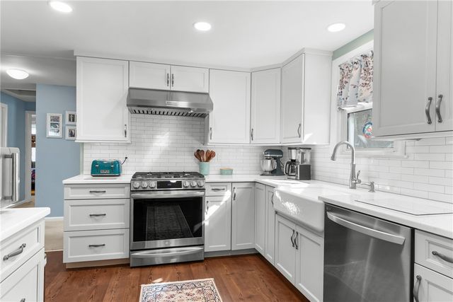 56 Star Street, Warwick, RI 02888