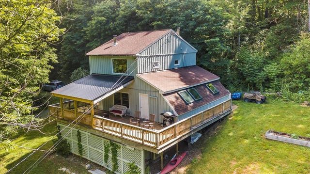 509 Thompson Pond Road, Pownal, VT 05261