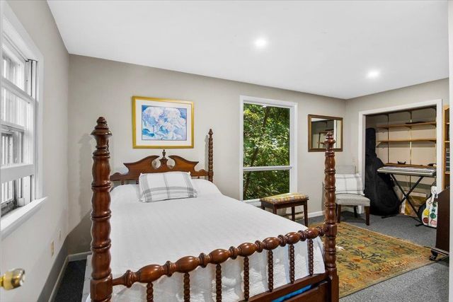 509 Thompson Pond Road, Pownal, VT 05261