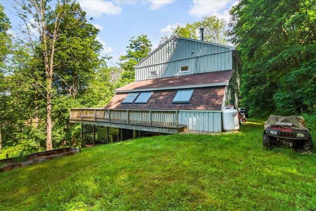 509 Thompson Pond Road, Pownal, VT 05261