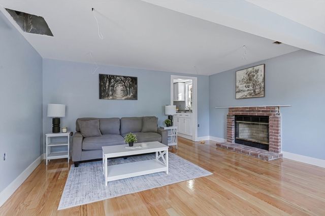 1 Gertrude Rd, North Attleboro, MA 02760