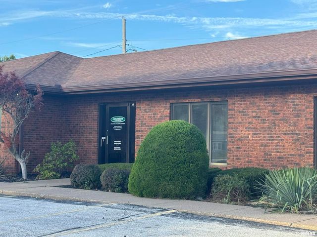 990 AVENUE OF THE CITIES 3, East Moline, IL 61244