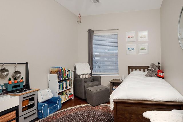 174 S Winterport Circle, The Woodlands, TX 77382