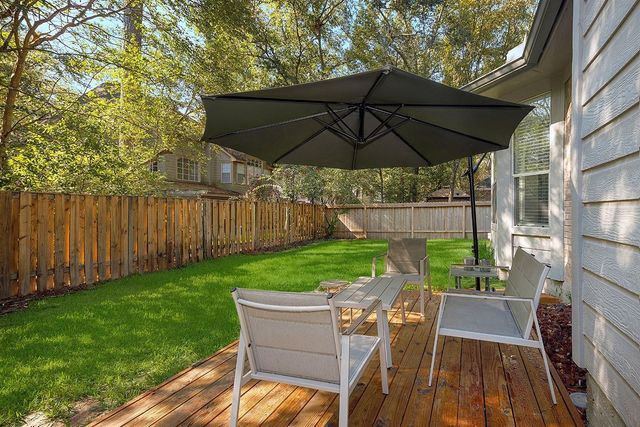 174 S Winterport Circle, The Woodlands, TX 77382