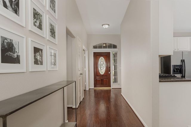 174 S Winterport Circle, The Woodlands, TX 77382