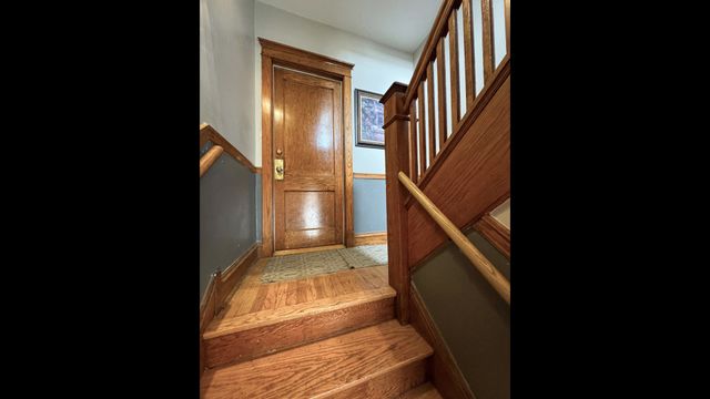 4954 N Drake Avenue, Chicago, IL 60625