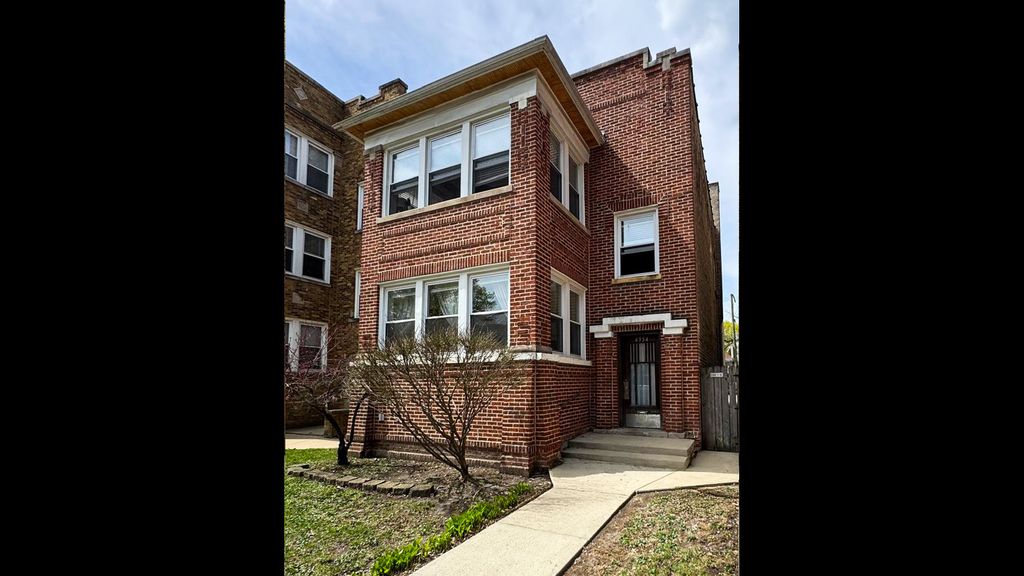 4954 N Drake Avenue, Chicago, IL 60625