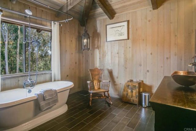 15390 Las Planideras, Rancho Santa Fe, CA 92067