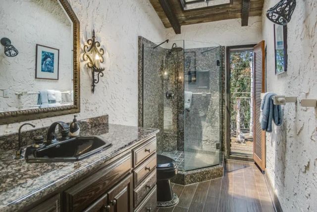 15390 Las Planideras, Rancho Santa Fe, CA 92067