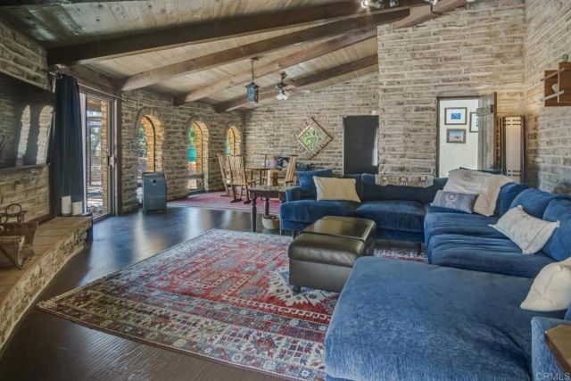 15390 Las Planideras, Rancho Santa Fe, CA 92067