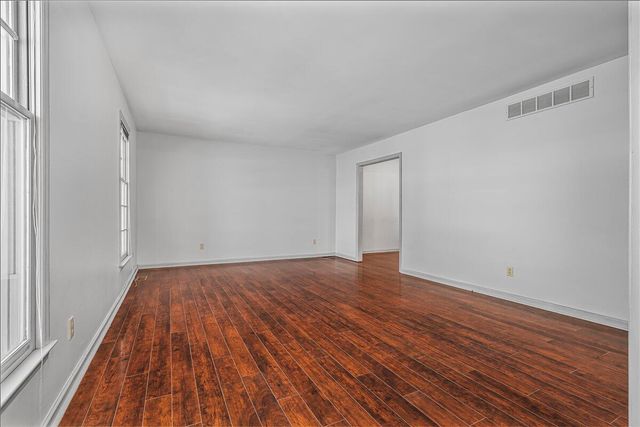 500 Keene-Way Drive, Nicholasville, KY 40356