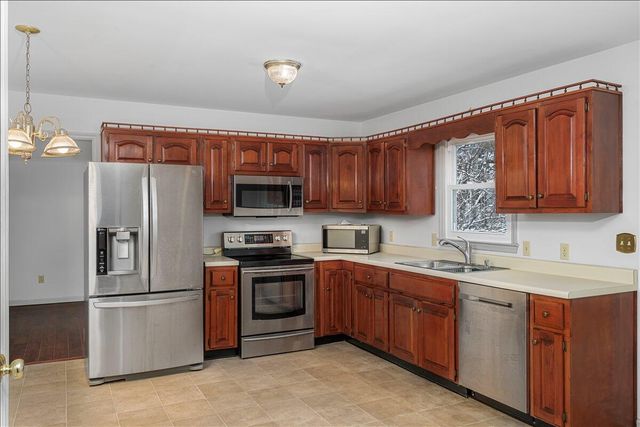 500 Keene-Way Drive, Nicholasville, KY 40356