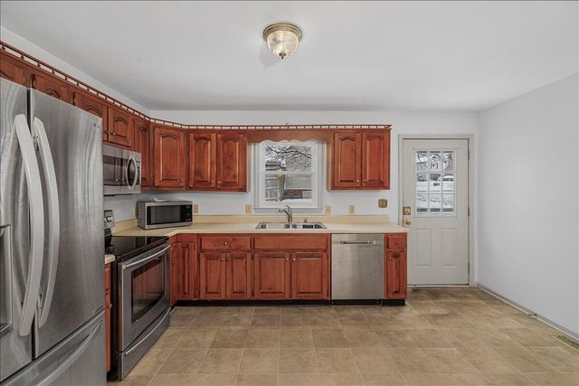 500 Keene-Way Drive, Nicholasville, KY 40356