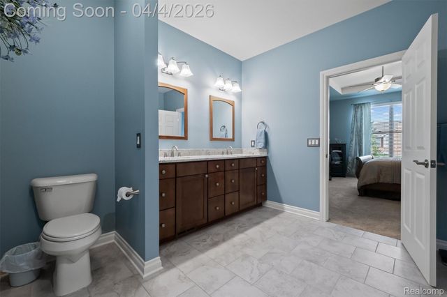 49121 Garrett Court, Macomb Township, MI 48042