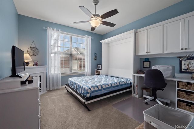 49121 Garrett Court, Macomb Township, MI 48042