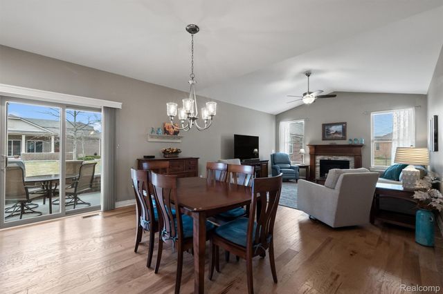 49121 Garrett Court, Macomb Township, MI 48042