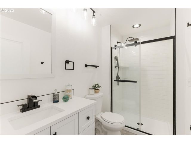 14041 Nw MASON HILL Rd, North Plains, OR 97133