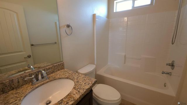 3851 W 39 St, Yuma, AZ 85365