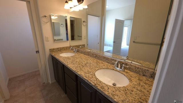 3851 W 39 St, Yuma, AZ 85365