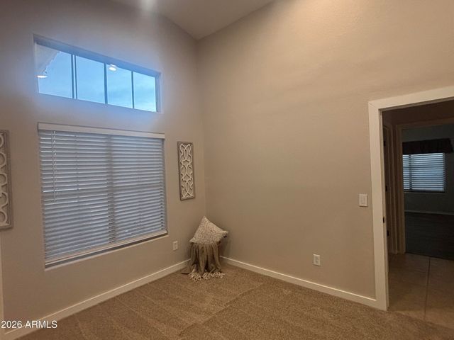 7256 E NOPAL Avenue, Mesa, AZ 85209