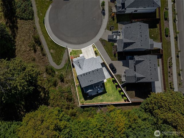 7001 SE Quinn Court, Tumwater, WA 98501