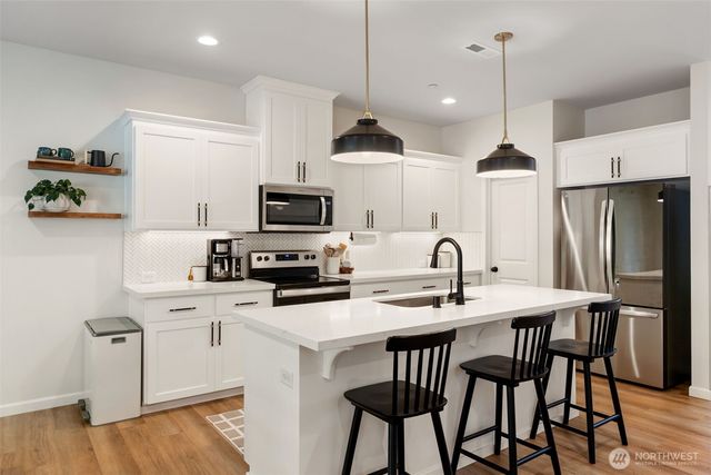 7001 SE Quinn Court, Tumwater, WA 98501