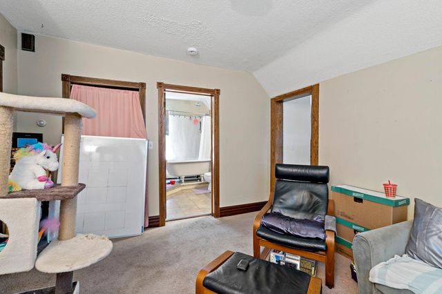 2832 27th Avenue S, Minneapolis, MN 55406