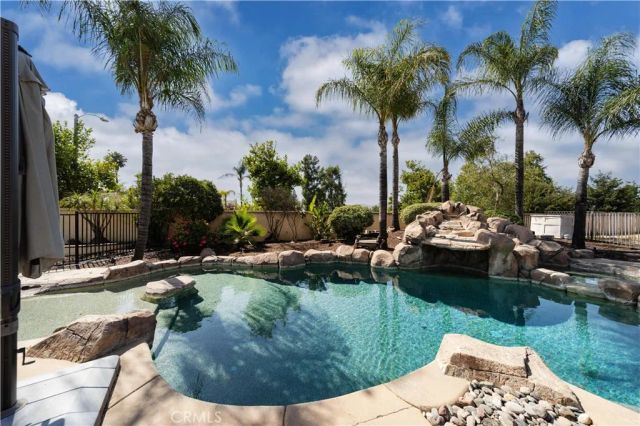 30499 Covecrest, Menifee, CA 92584