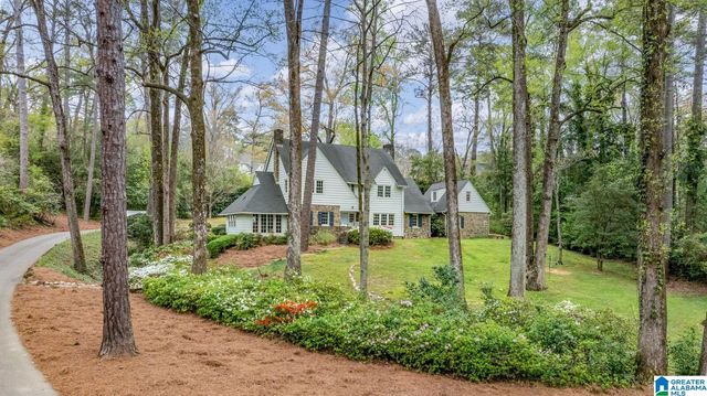 2916 MOUNTAIN BROOK PARKWAY, Mountain Brook, AL 35223