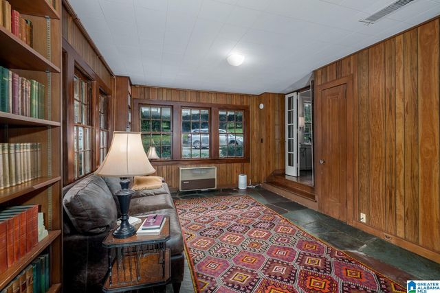 2916 MOUNTAIN BROOK PARKWAY, Mountain Brook, AL 35223