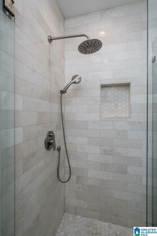 2916 MOUNTAIN BROOK PARKWAY, Mountain Brook, AL 35223